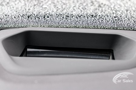 2022 BMW 5-Series - photo 33
