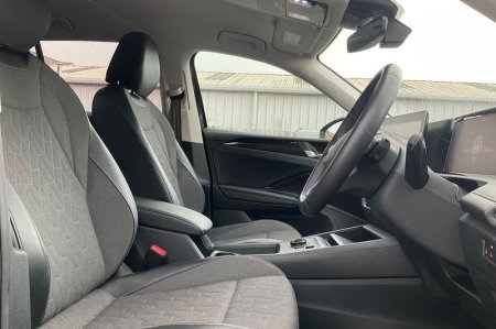 2026 Volkswagen Tiguan - photo 17