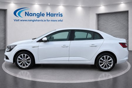 2017 Renault Megane - photo 2