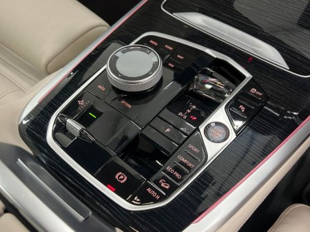 2023 BMW X7 - photo 10