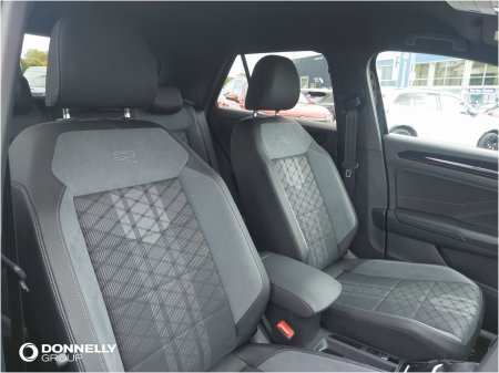2025 Volkswagen T-Roc - photo 8