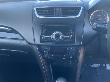 2016 Suzuki Swift - photo 15