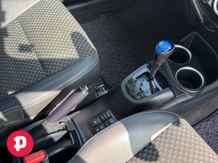 2018 Toyota Aqua - photo 18