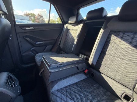2024 Volkswagen T-Roc - photo 25