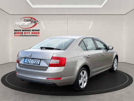 2016 Skoda Octavia - photo 5