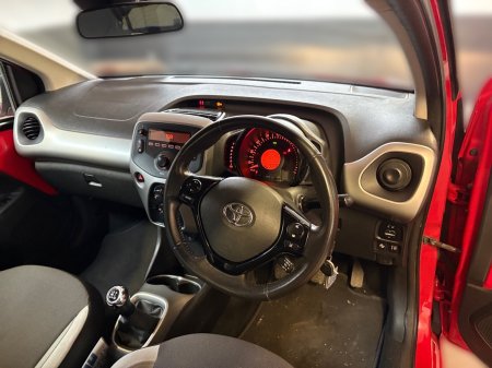2017 Toyota Aygo - photo 11