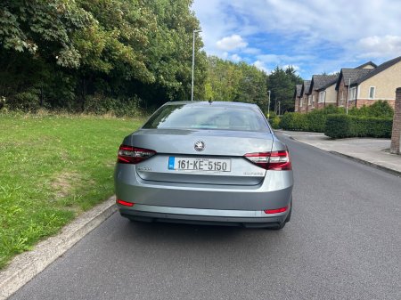 2016 Skoda Superb - photo 4