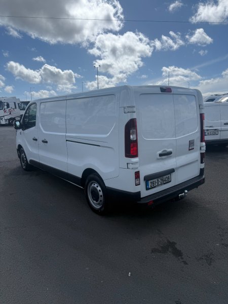 2026 Renault Trafic - photo 3