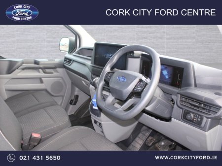 2025 Ford Transit Custom - photo 9