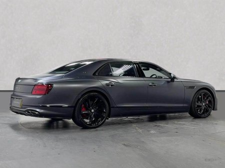 2025 Bentley Flying Spur - photo 4