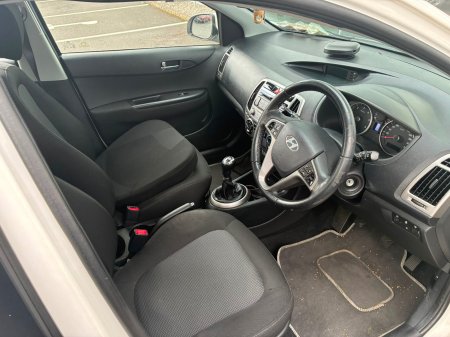 2014 Hyundai i20 - photo 4