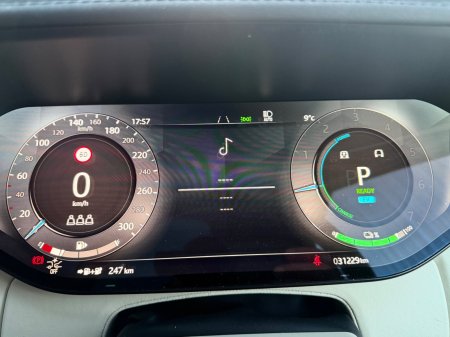 2025 Land Rover Range Rover - photo 18