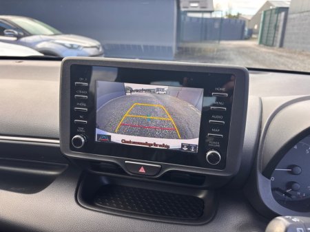 2021 Toyota Yaris - photo 9