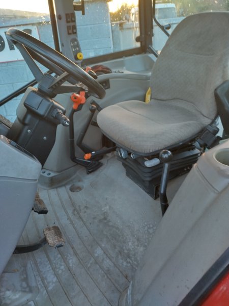 2005 Case JXU1C4    100 - photo 10