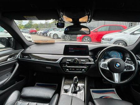 2017 BMW 5-Series - photo 6