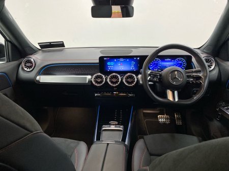 2025 Mercedes-Benz EQB - photo 2