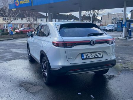 2025 Honda HR-V - photo 6