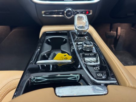 2021 Volvo V60 - photo 12