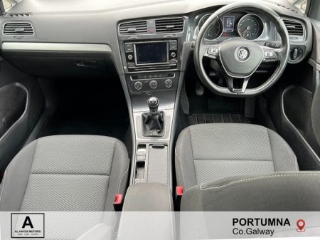 2019 Volkswagen Golf - photo 2