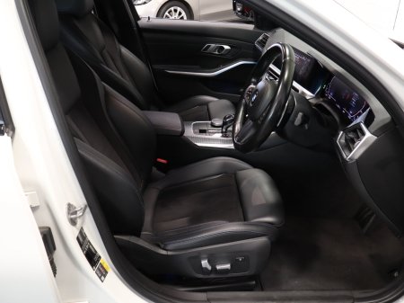 2020 BMW 3-Series - photo 25