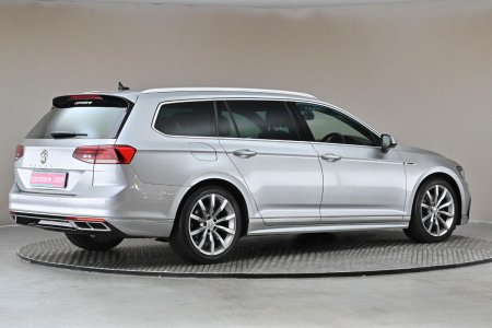 2020 Volkswagen Passat - photo 10