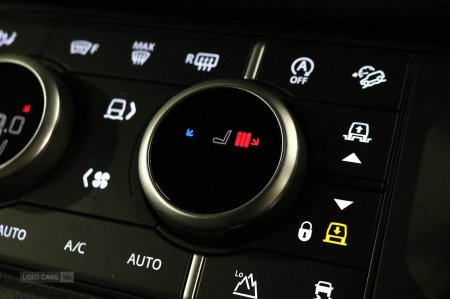 2023 Land Rover Defender - photo 54
