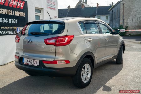 2013 Kia Sportage - photo 2