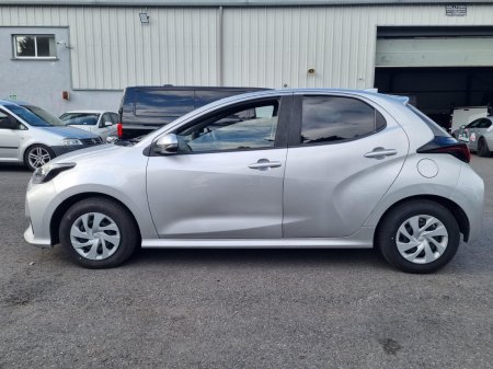 2021 Toyota Yaris - photo 6