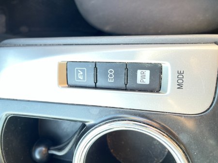 2013 Toyota Prius - photo 14