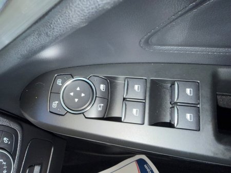 2020 Ford Focus - photo 19