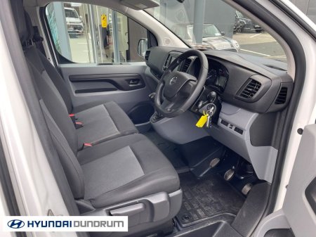 2022 Opel Vivaro - photo 11