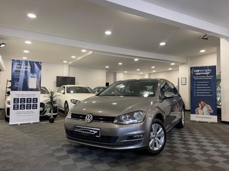 2017 Volkswagen Golf - photo 2