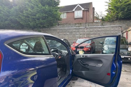 2017 Ford Fiesta - photo 37