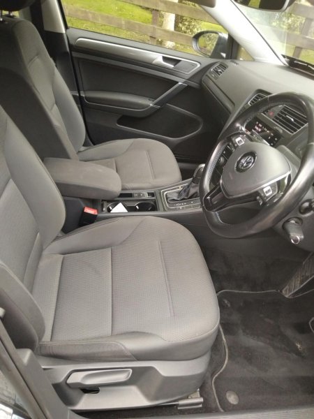 2020 Volkswagen Golf - photo 10