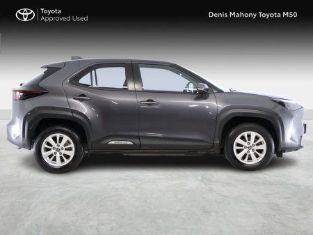 2023 Toyota Yaris Cross - photo 3