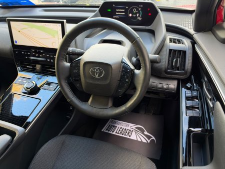 2025 Toyota bZ4X - photo 18