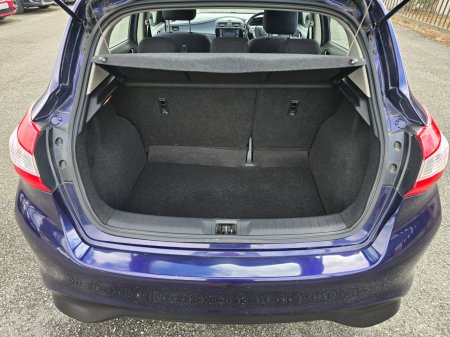 2015 Nissan Pulsar - photo 17