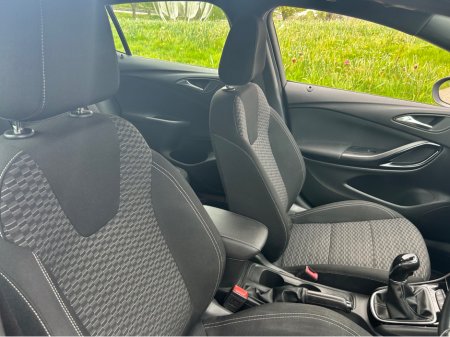 2016 Opel Astra - photo 8