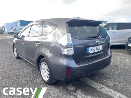 2014 Toyota Prius - photo 2