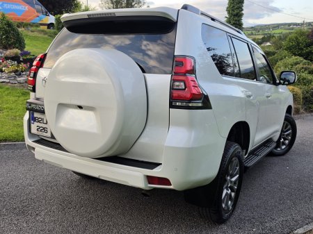 2018 Toyota Land Cruiser - photo 6