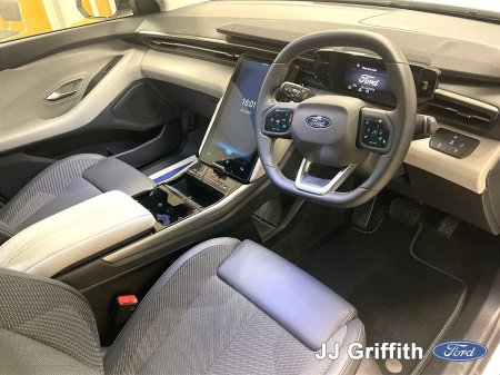 2026 Ford Explorer - photo 8