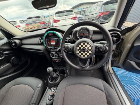 2020 Mini Cooper - photo 19