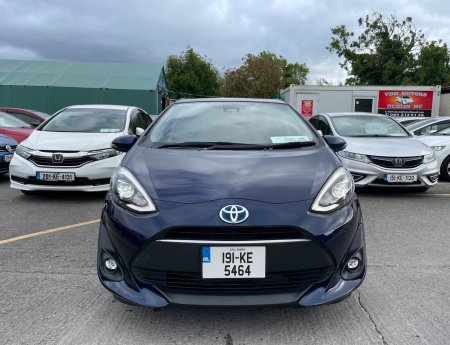 2019 Toyota Aqua - photo 2