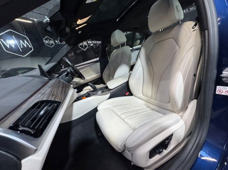 2018 BMW 5-Series - photo 23