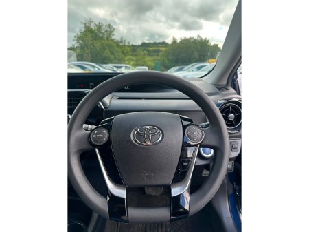 2019 Toyota Aqua - photo 17