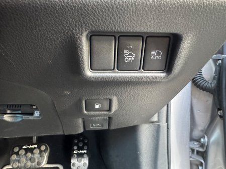 2018 Toyota C-HR - photo 19