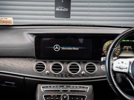 2020 Mercedes-Benz E-Class - photo 11