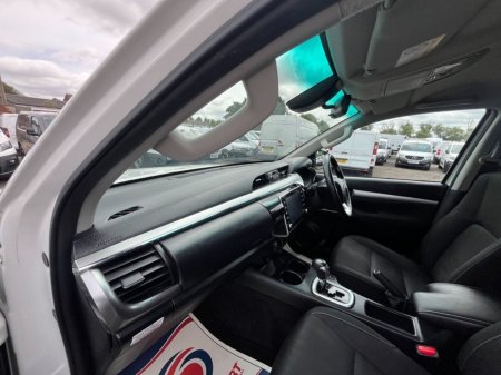 2021 Toyota Hilux - photo 14