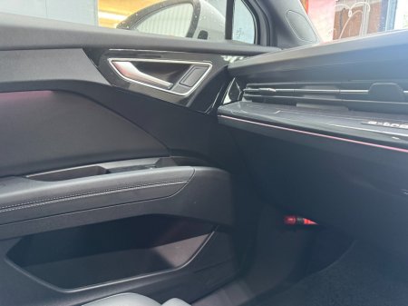 2023 Audi Q4 e-tron - photo 14