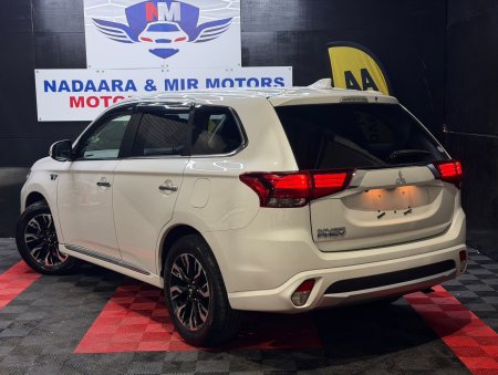 2016 Mitsubishi Outlander - photo 17